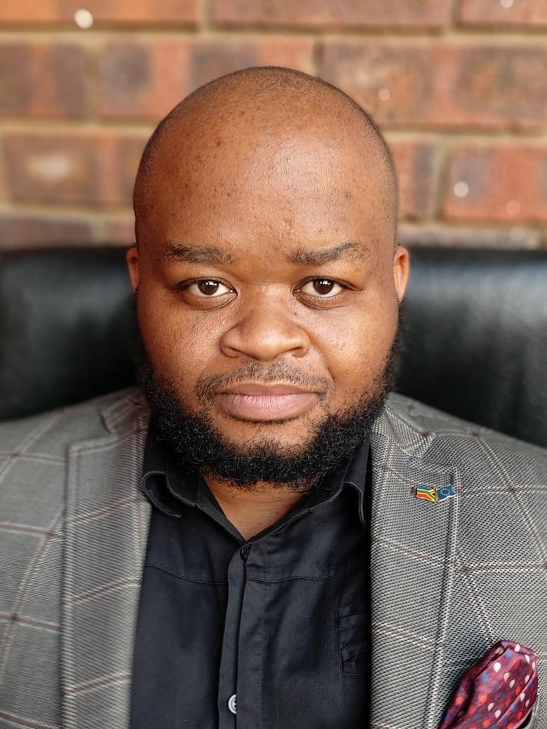 Prof Walter Matli